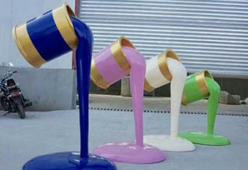 创意油漆桶雕塑 步行街店门口雕塑 影视剧小品