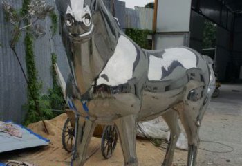景区战马雕塑制作，动物主题，景观镜面工艺效果